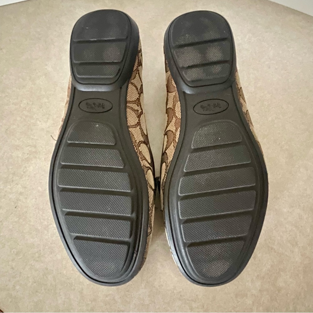 COACH Odette Slip-on Loafers, Flats. Size 7B. Like New. - Picture 9 of 10